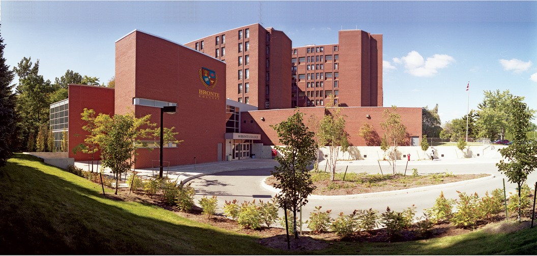Bronte-College-campus