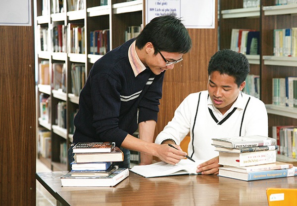 6 bí quyết giúp bạn sử dụng tiếng Anh như tiếng mẹ đẻ 1 140903-tu-hoc-tieng-anh-cei-vietnam1