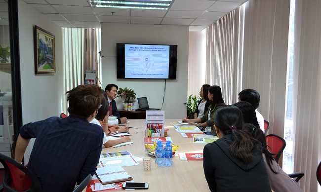 Hình ảnh về hội thảo Học bổng du học trường Trung Học Toronto International Academy (TIA) 3 DSC 0949