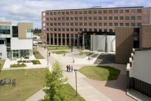 Chuyên ngành Kỹ thuật siêu hot tại Lakehead University 3 pt6
